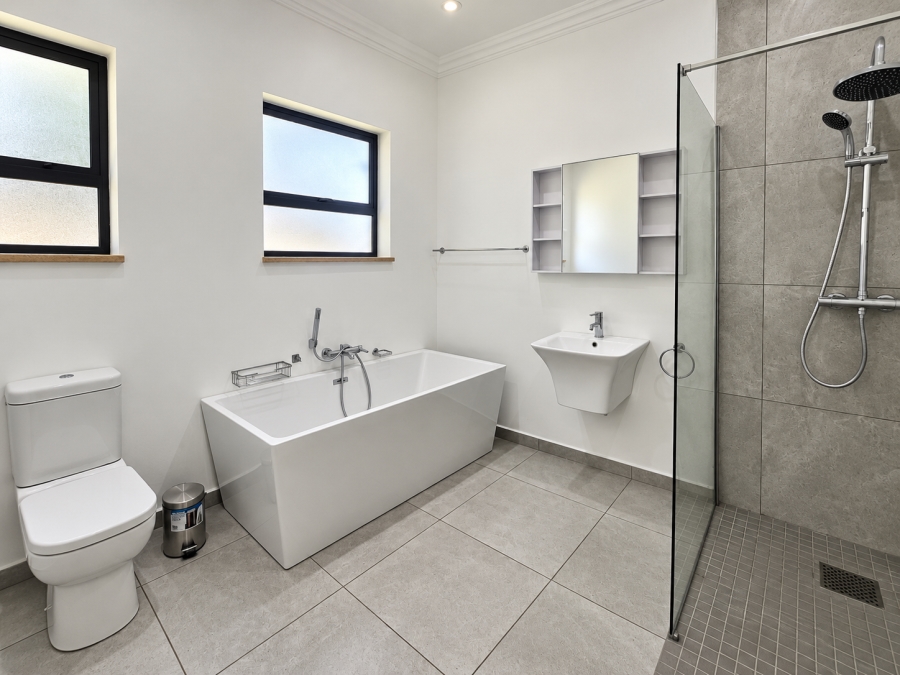 3 Bedroom Property for Sale in Meyerton Central Gauteng