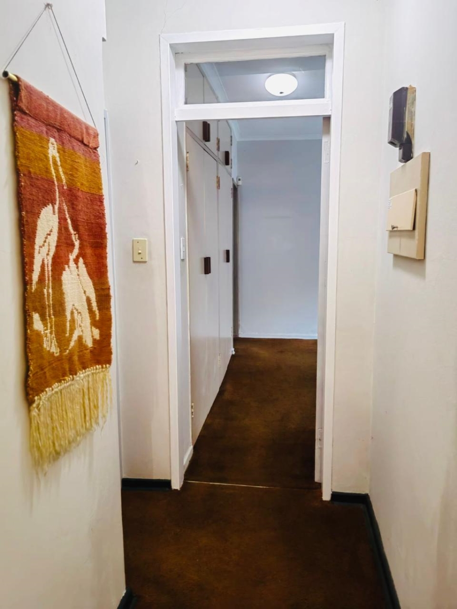 To Let 4 Bedroom Property for Rent in Van Riebeeck Park Gauteng