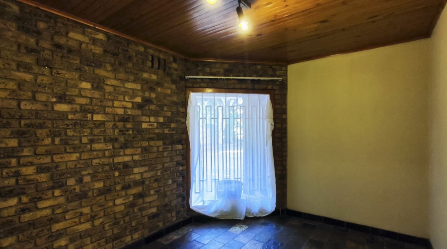 3 Bedroom Property for Sale in Sunward Park Gauteng