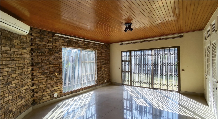 3 Bedroom Property for Sale in Sunward Park Gauteng