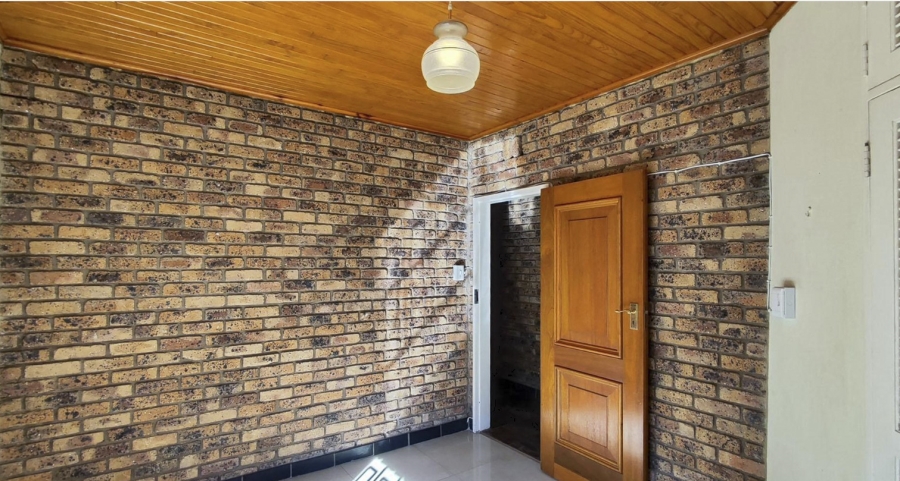 3 Bedroom Property for Sale in Sunward Park Gauteng