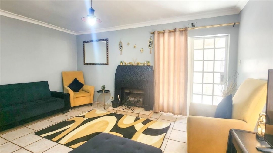 4 Bedroom Property for Sale in Birchleigh Gauteng