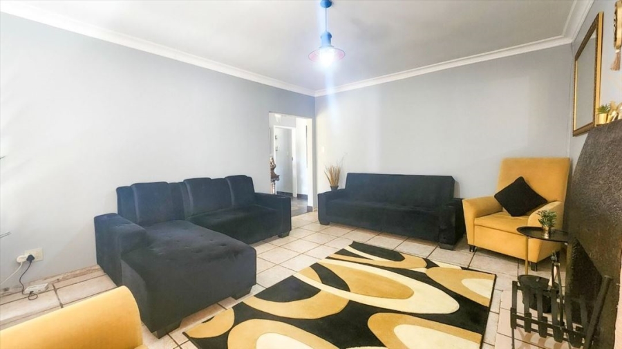 4 Bedroom Property for Sale in Birchleigh Gauteng