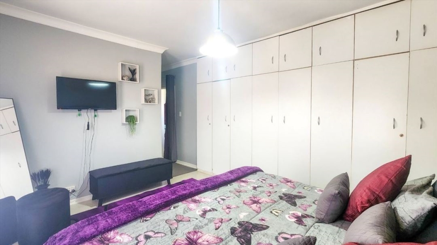 4 Bedroom Property for Sale in Birchleigh Gauteng