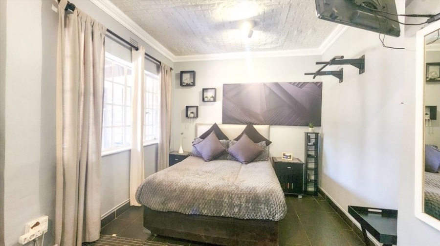 4 Bedroom Property for Sale in Birchleigh Gauteng