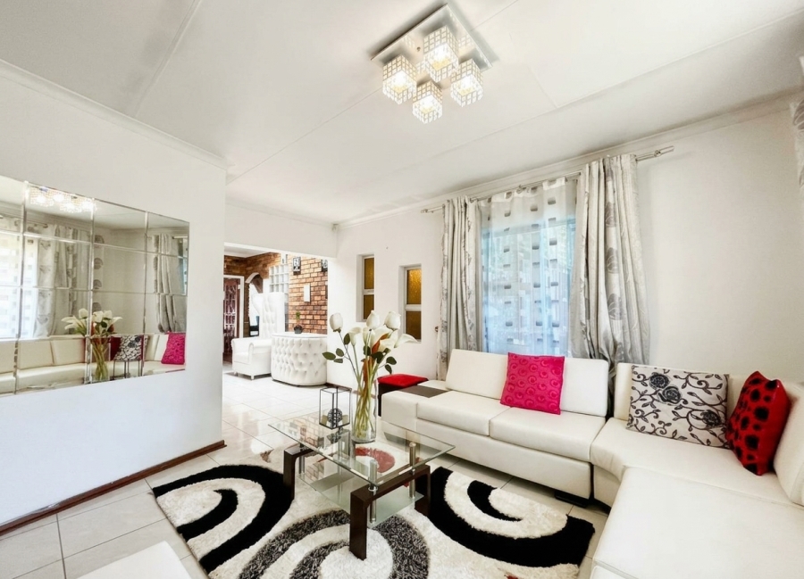 4 Bedroom Property for Sale in Sunward Park Gauteng