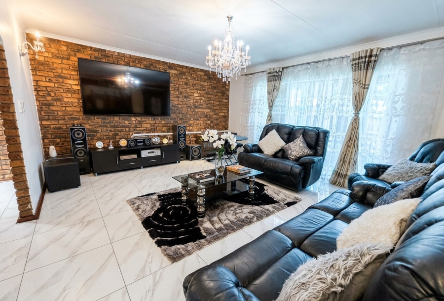 4 Bedroom Property for Sale in Sunward Park Gauteng