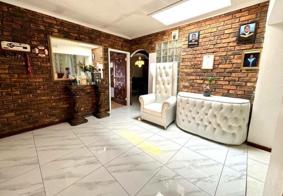 4 Bedroom Property for Sale in Sunward Park Gauteng