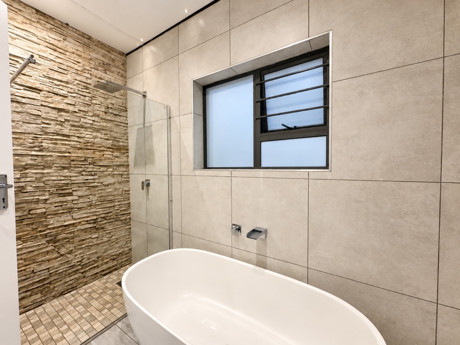 3 Bedroom Property for Sale in Brenthurst Gauteng