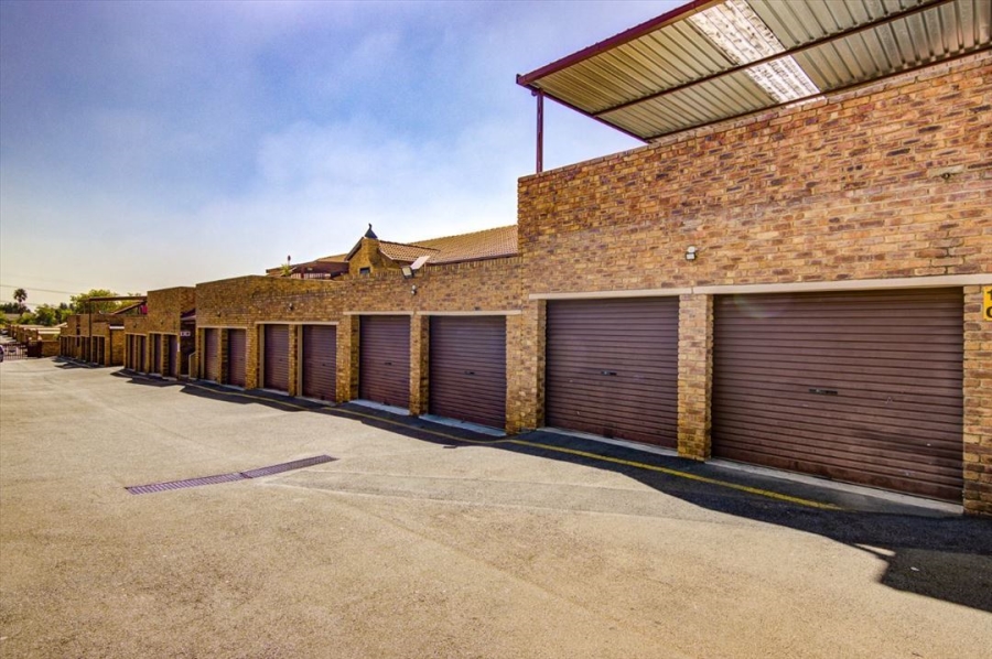 3 Bedroom Property for Sale in Terenure Gauteng