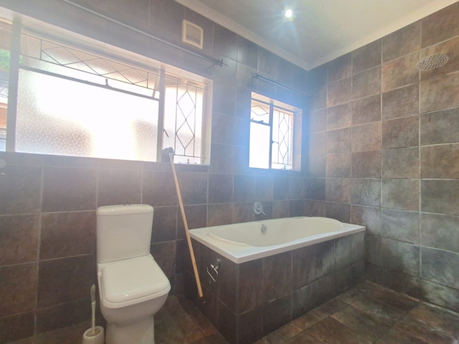 17 Bedroom Property for Sale in Vanderbijlpark SE 7 Gauteng
