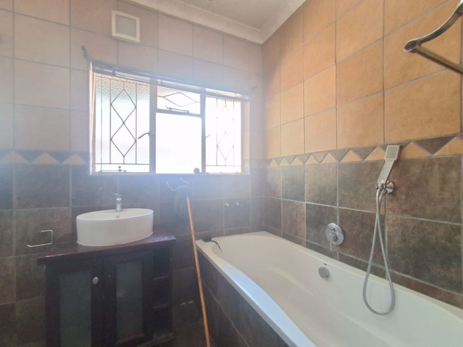 17 Bedroom Property for Sale in Vanderbijlpark SE 7 Gauteng