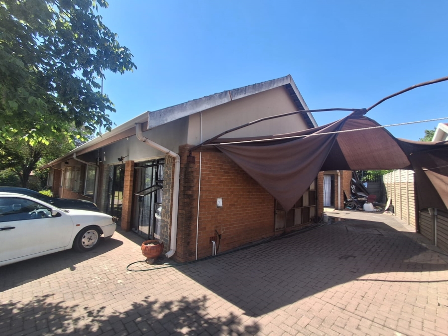 17 Bedroom Property for Sale in Vanderbijlpark SE 7 Gauteng