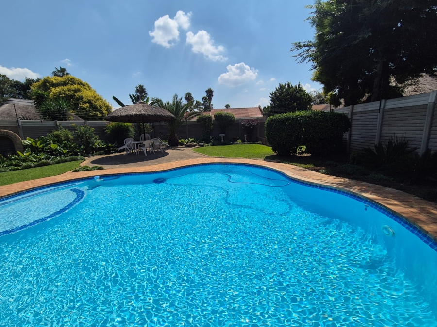 To Let 3 Bedroom Property for Rent in Vanderbijlpark Sw 2 Gauteng