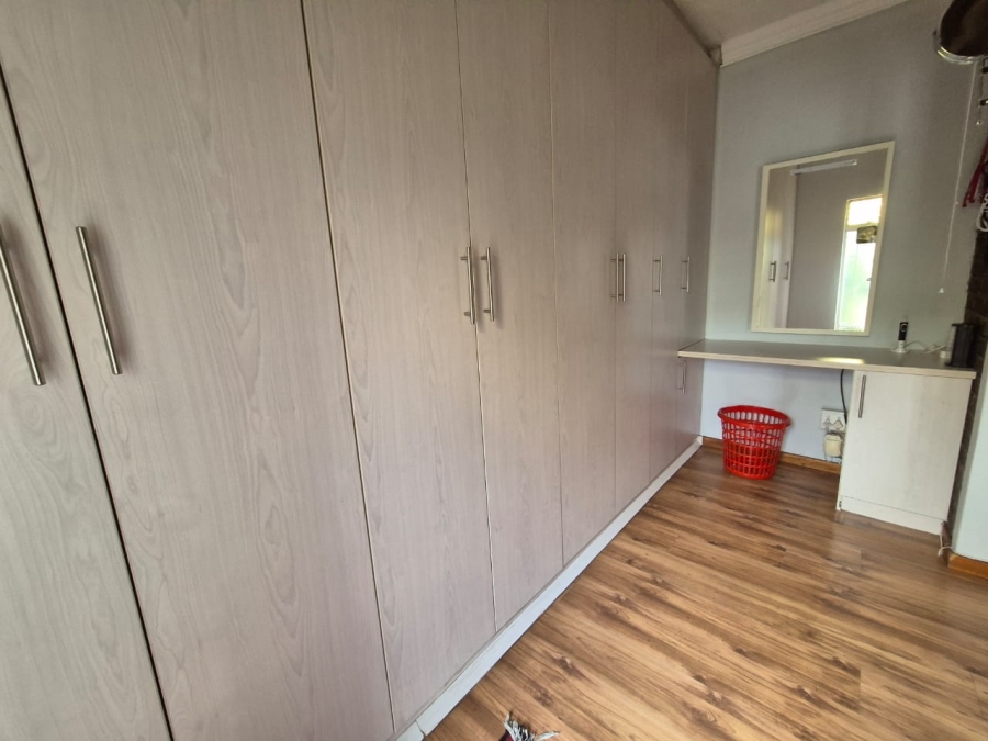 To Let 3 Bedroom Property for Rent in Vanderbijlpark Sw 2 Gauteng