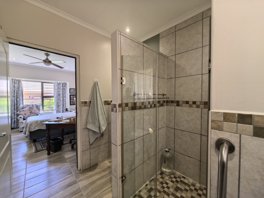 2 Bedroom Property for Sale in Olivedale Gauteng