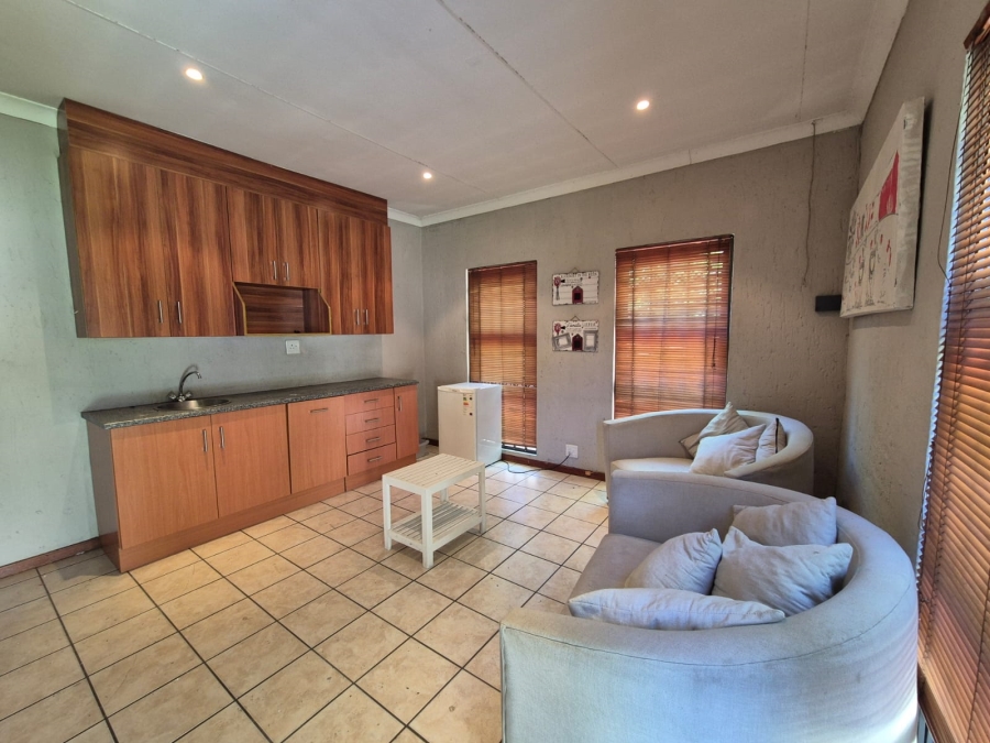 4 Bedroom Property for Sale in Vanderbijlpark SW 5 Gauteng