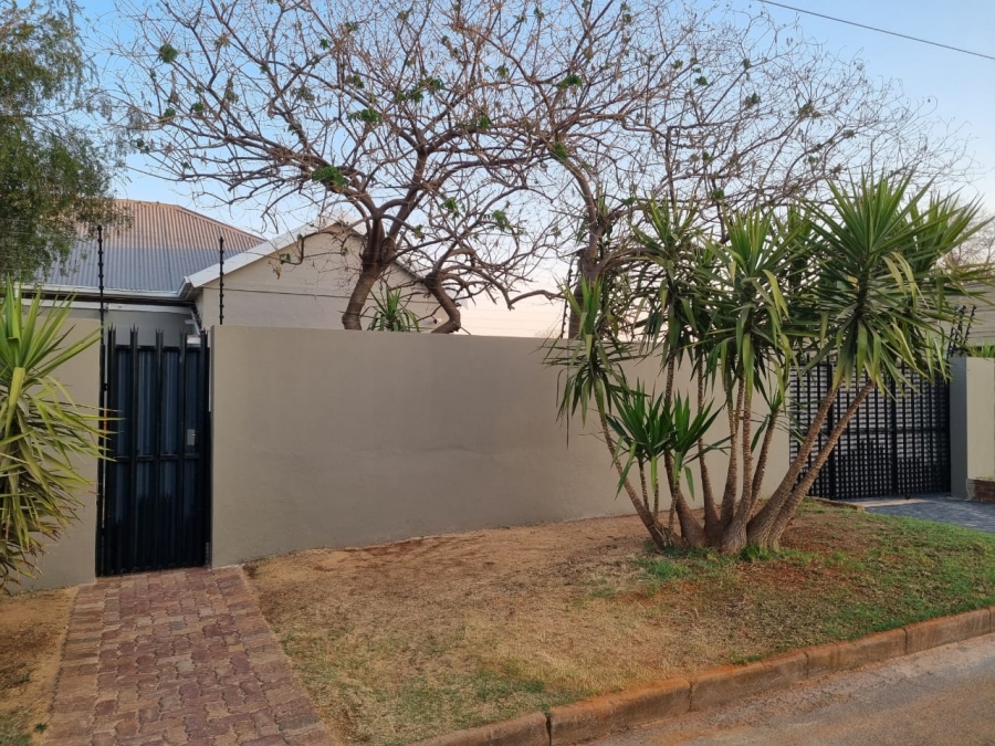 To Let 3 Bedroom Property for Rent in Brakpan Central Gauteng