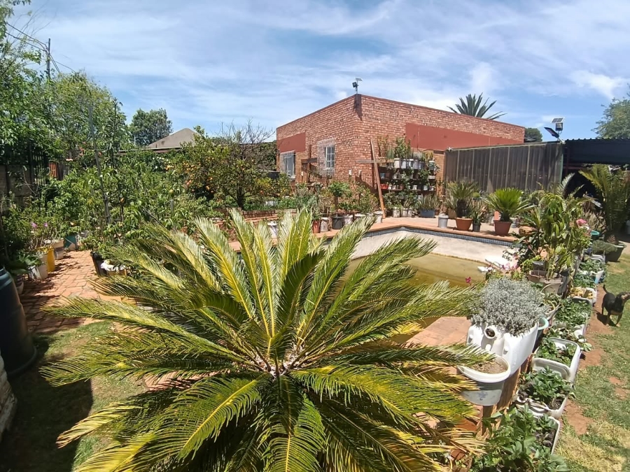 4 Bedroom Property for Sale in Dalview Gauteng