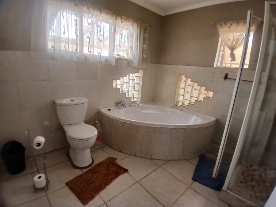 3 Bedroom Property for Sale in Primrose Gauteng