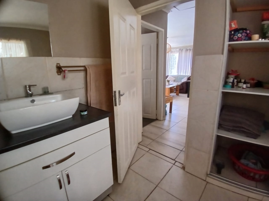 3 Bedroom Property for Sale in Primrose Gauteng