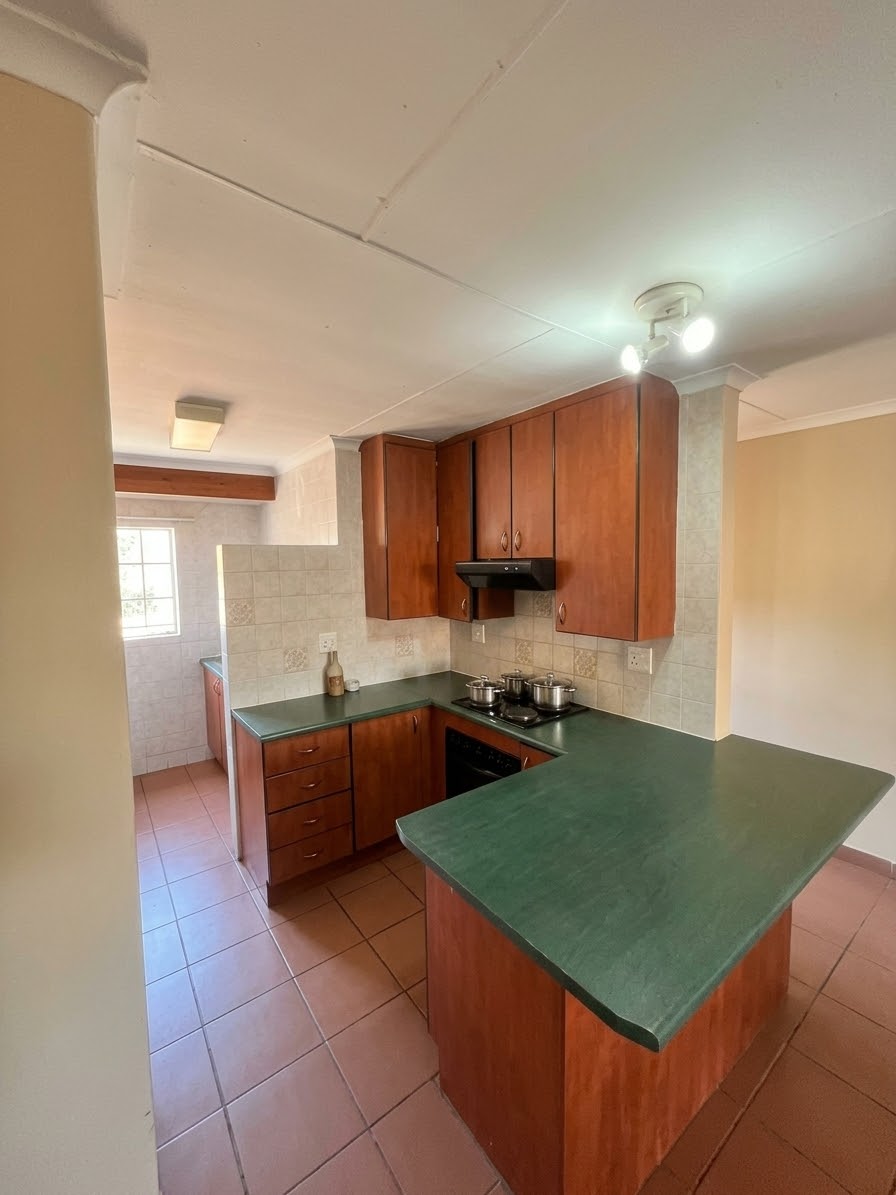 To Let 2 Bedroom Property for Rent in Erasmuskloof Gauteng