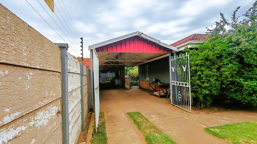3 Bedroom Property for Sale in Vanderbijlpark CE 2 Gauteng