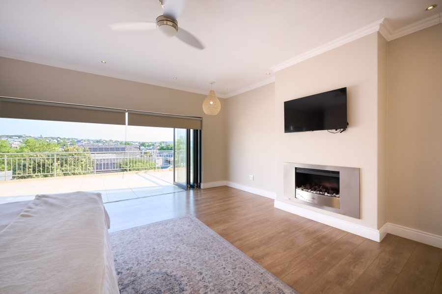 5 Bedroom Property for Sale in Waterfall Country Village Gauteng