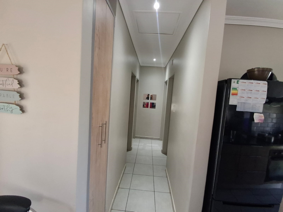 3 Bedroom Property for Sale in Lotus Gardens Gauteng