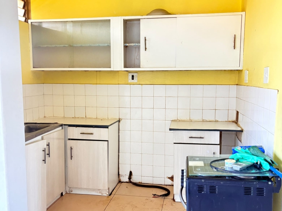 2 Bedroom Property for Sale in Baileys Muckleneuk Gauteng