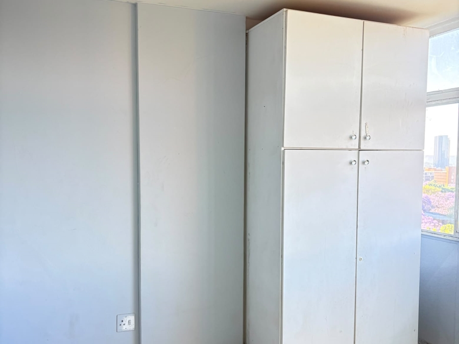 2 Bedroom Property for Sale in Baileys Muckleneuk Gauteng