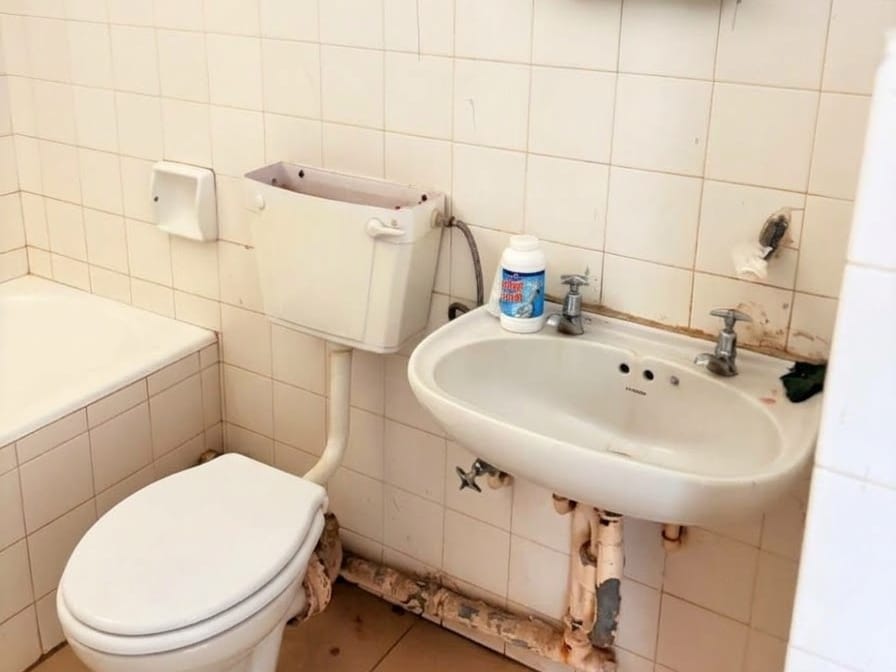 2 Bedroom Property for Sale in Baileys Muckleneuk Gauteng