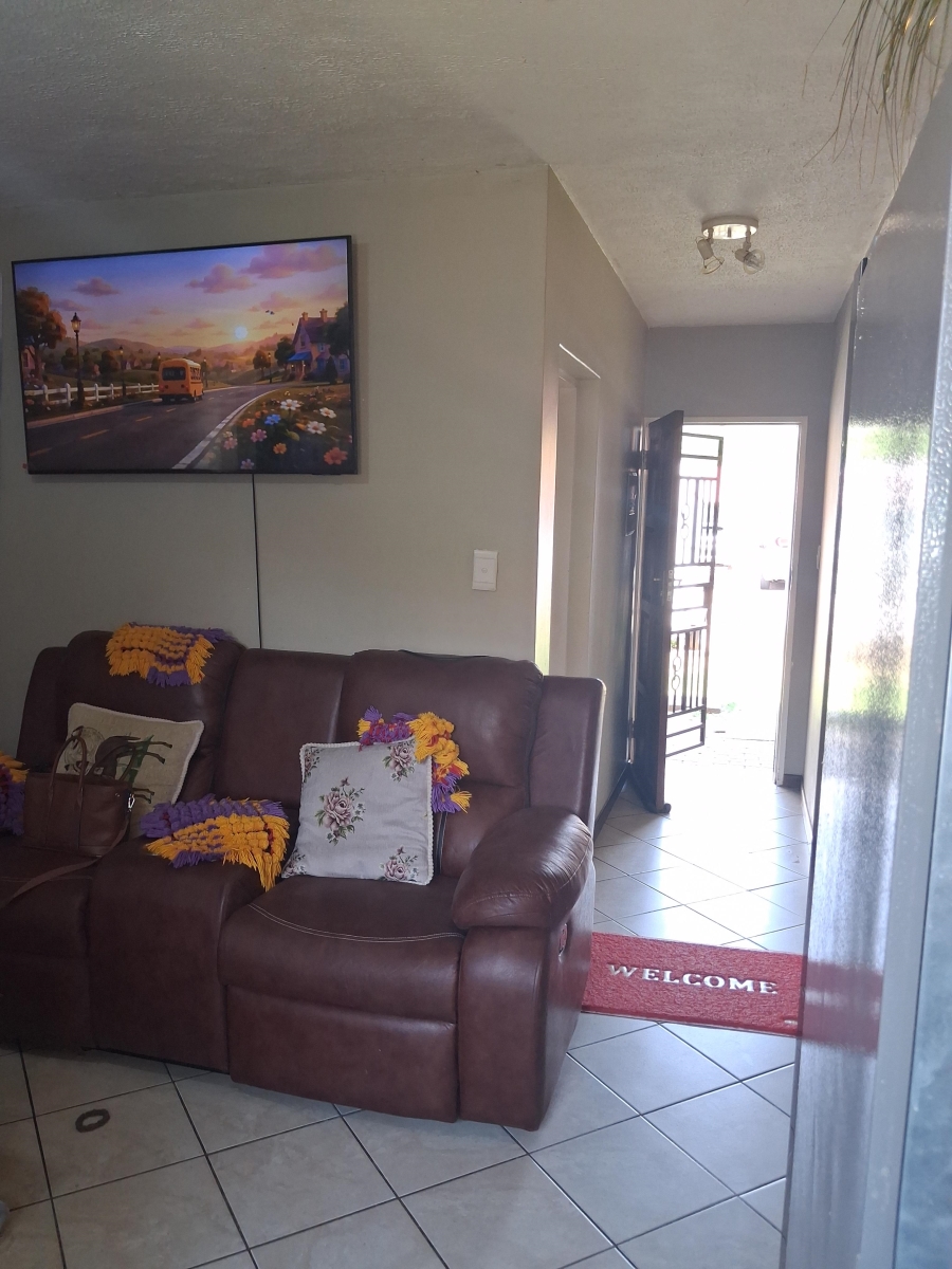 2 Bedroom Property for Sale in The Orchards Gauteng