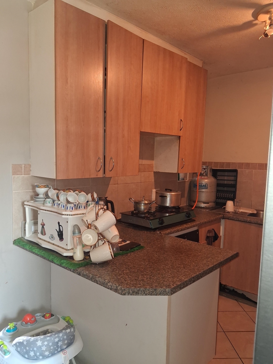 2 Bedroom Property for Sale in The Orchards Gauteng