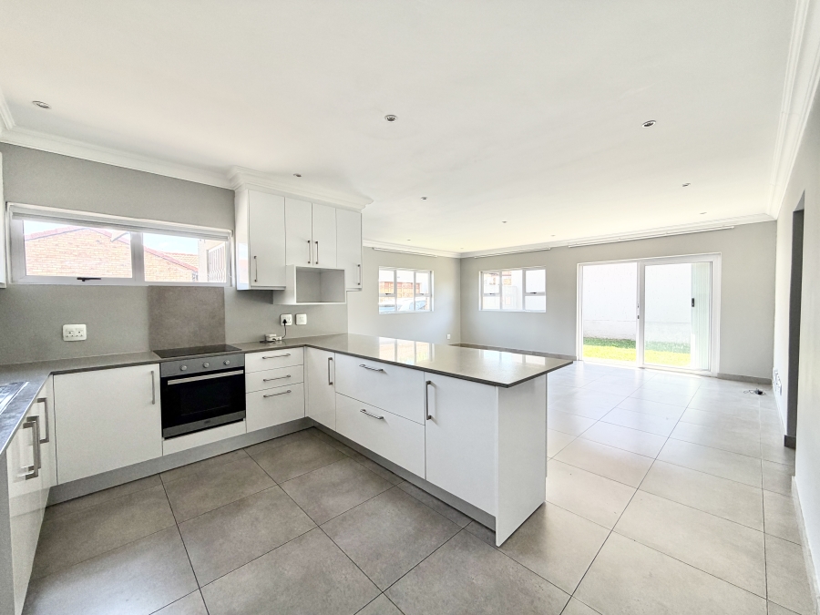 3 Bedroom Property for Sale in Kyalami Hills Gauteng
