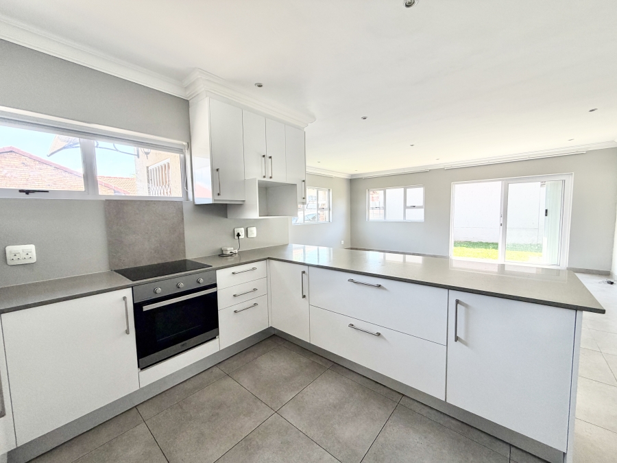 3 Bedroom Property for Sale in Kyalami Hills Gauteng