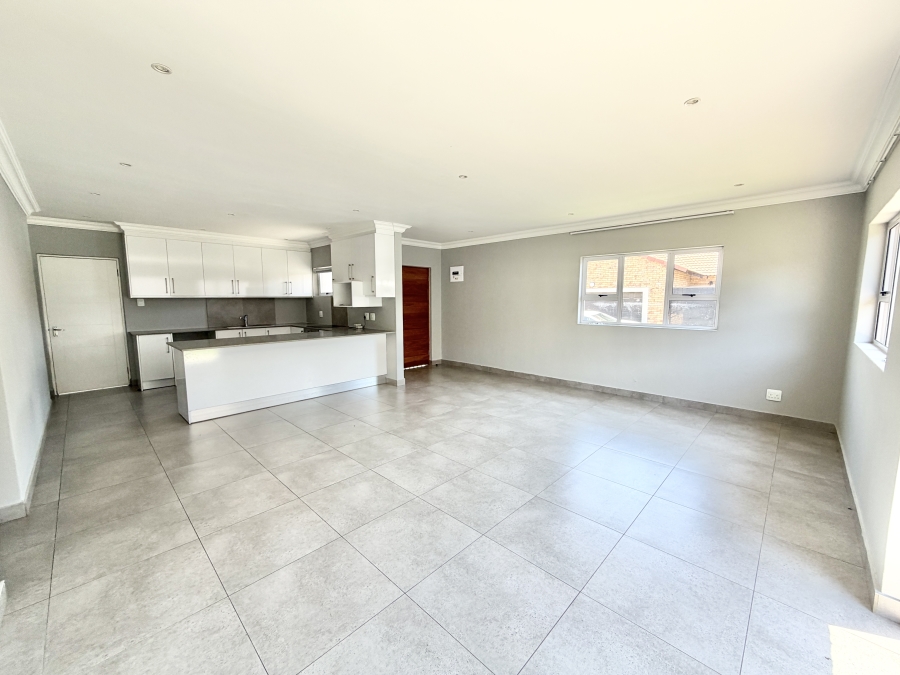 3 Bedroom Property for Sale in Kyalami Hills Gauteng