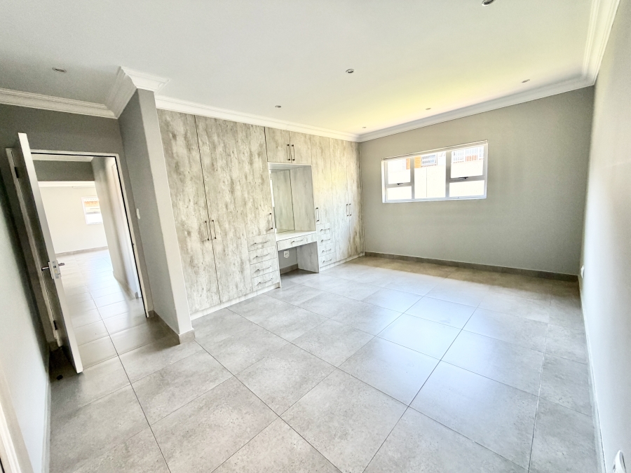 3 Bedroom Property for Sale in Kyalami Hills Gauteng
