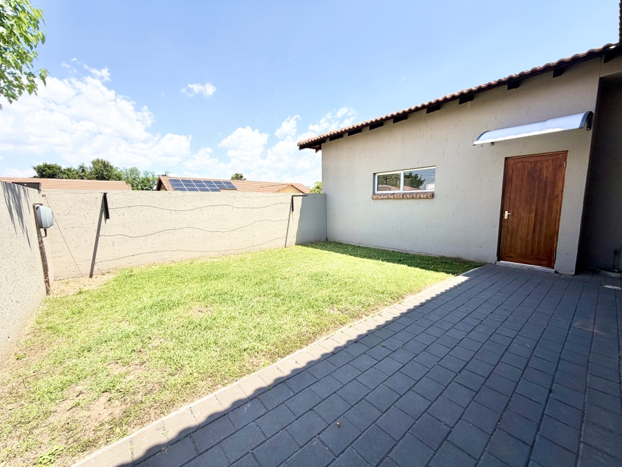 3 Bedroom Property for Sale in Kyalami Hills Gauteng