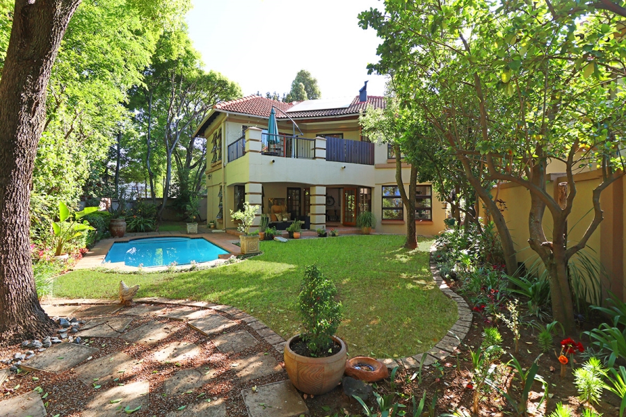 4 Bedroom Property for Sale in Bryanston Gauteng