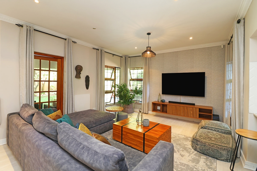 4 Bedroom Property for Sale in Bryanston Gauteng