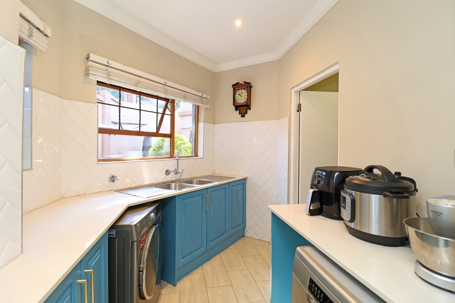 4 Bedroom Property for Sale in Bryanston Gauteng