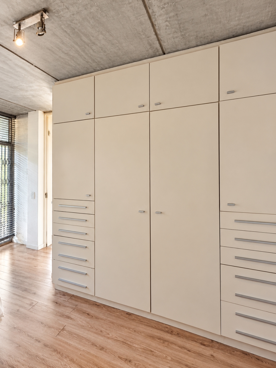 1 Bedroom Property for Sale in Craighall Gauteng
