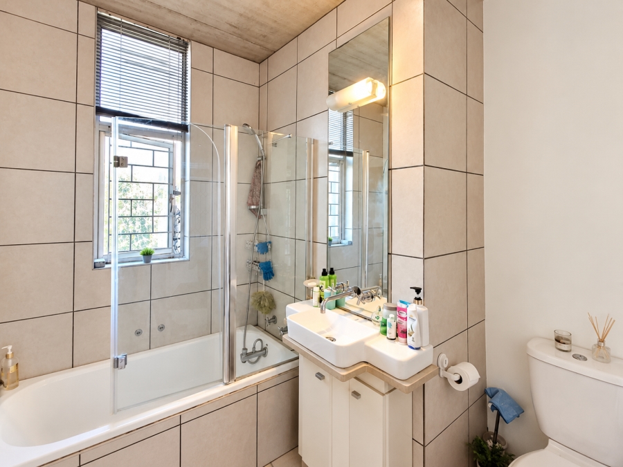 1 Bedroom Property for Sale in Craighall Gauteng