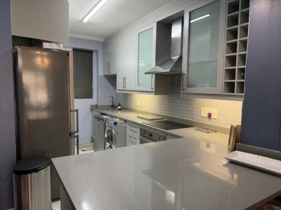 1 Bedroom Property for Sale in Illovo Gauteng