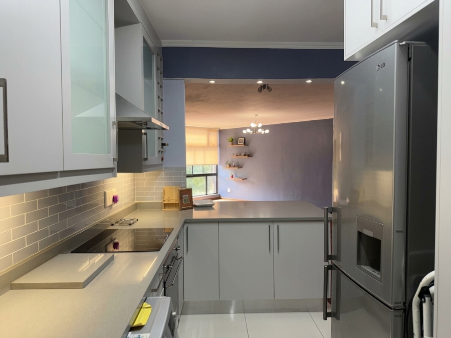 1 Bedroom Property for Sale in Illovo Gauteng