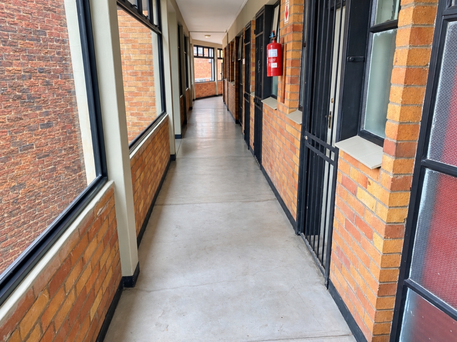 1 Bedroom Property for Sale in Illovo Gauteng