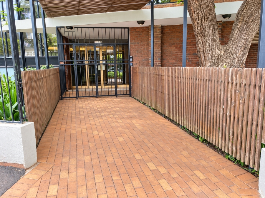 1 Bedroom Property for Sale in Illovo Gauteng