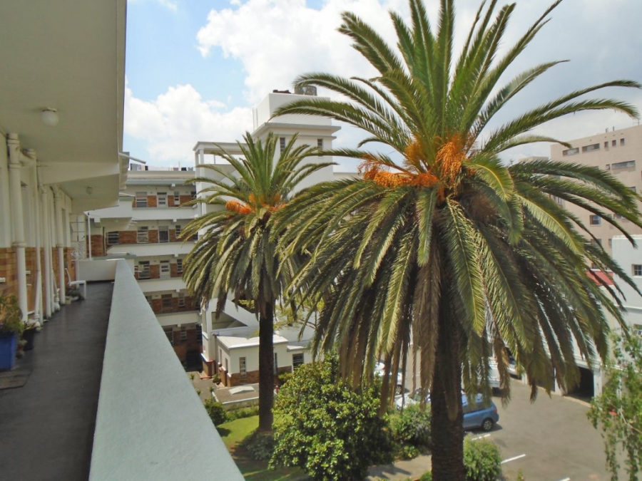 To Let 1 Bedroom Property for Rent in Killarney Gauteng