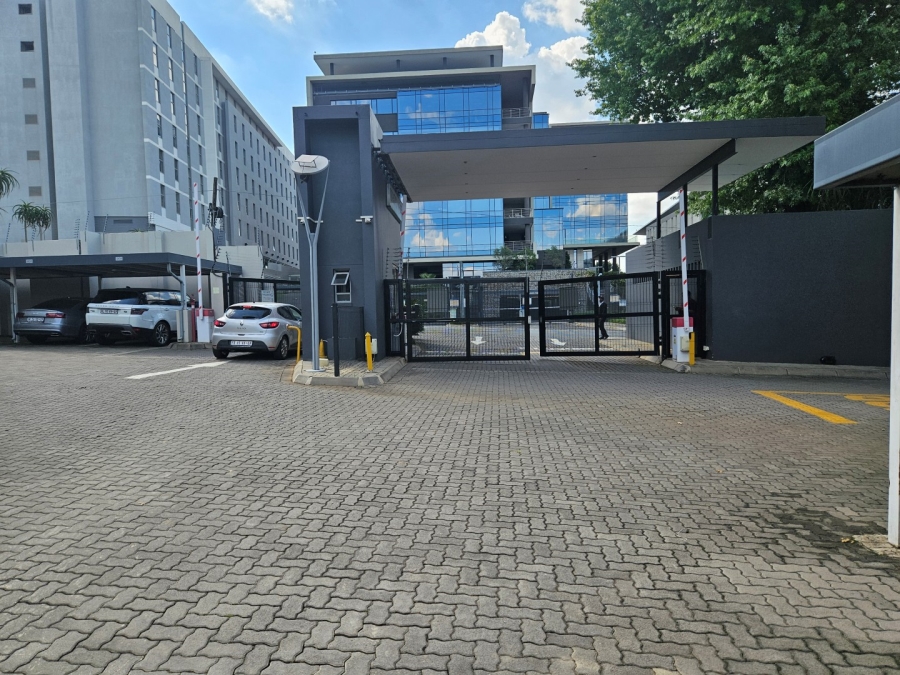To Let 2 Bedroom Property for Rent in Atholl Gauteng